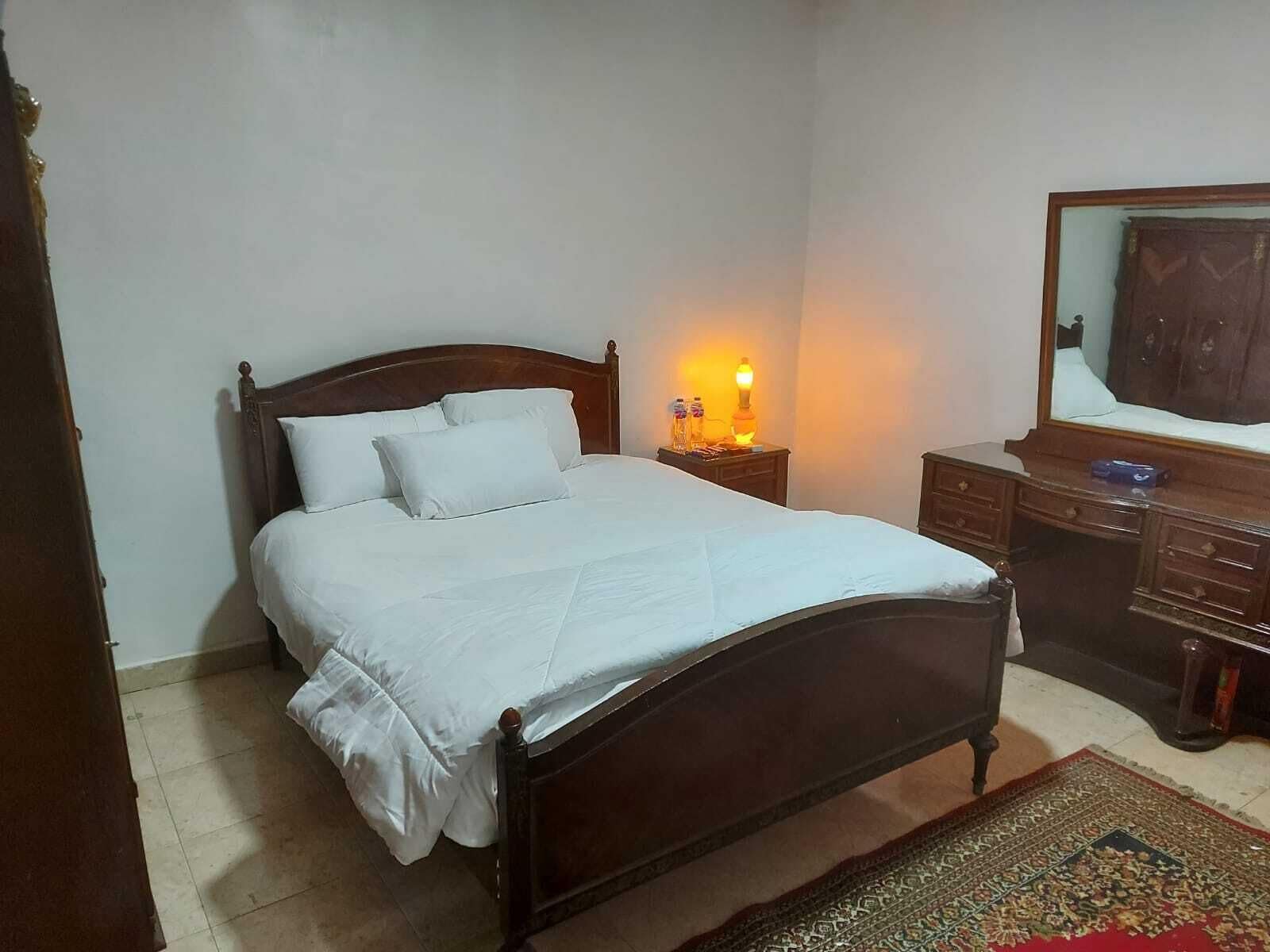 エジプト綿のシーツ、高級寝具、ピロートップベッド、ミニバー (無料)