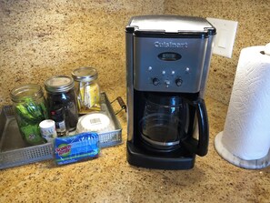 Kahvia ja/tai kahvinkeitin