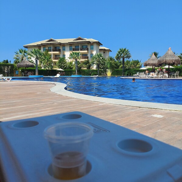 Piscina interna, piscina externa