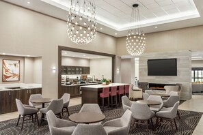 Free daily buffet breakfast - Homewood Suites by Hilton Springfield Medical District (Springfield)