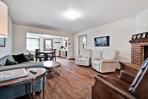 Smart TV, fireplace, books