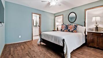 3 chambres, fer et planche à repasser, Wi-Fi gratuit, draps fournis