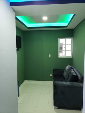 Interior - 5 minutes to everything in town. Cozy & huge! (San Francisco de Macoris)