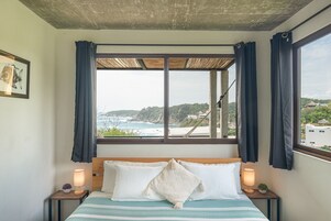 Deluxe Suite (#6) | 1 bedroom, in-room safe, desk, laptop workspace