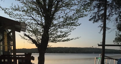 Cabin 5 feet from waters edge!!