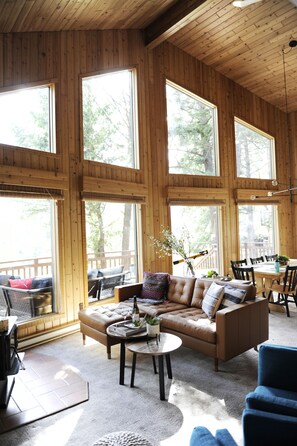 Televisión y reproductor de DVD