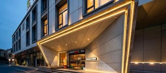 Fujia Business Hotel