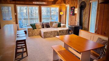 Smart-tv en een open haard