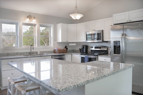 Private Murrells Inlet Waterfront 4 Bedroom 4 Bath Home on Marsh with Fire Pit