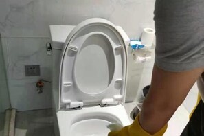 ห้องน้ำ