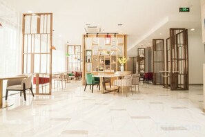 Dining - Magnotel Classic (Changshu TongjiangRoad Yu Mountain Scenic TongjiangRoad Area) (Changshu)