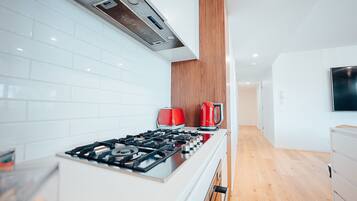 Executive Retreat with Water Views | Private kitchen