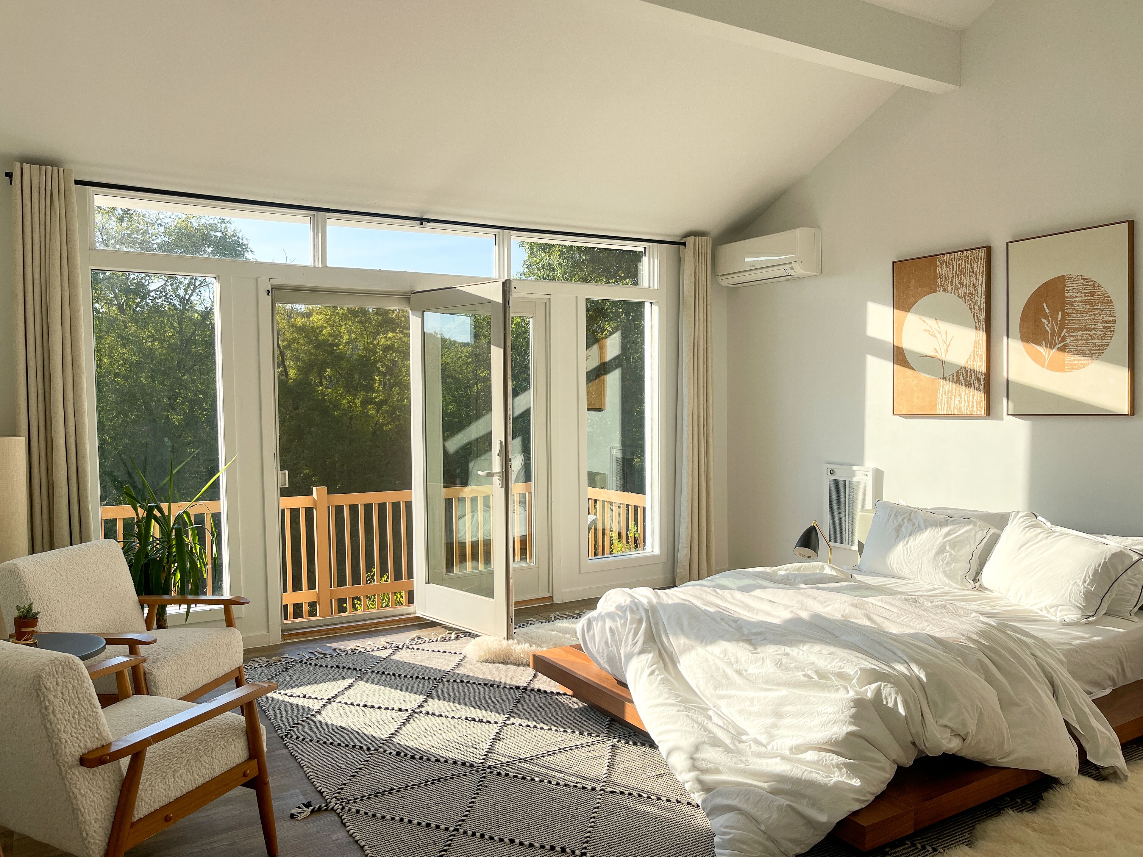 3 Schlafzimmer, Zimmersafe, Schreibtisch, Bügeleisen/Bügelbrett