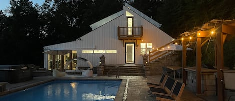 Piscine extérieure, piscine chauffée