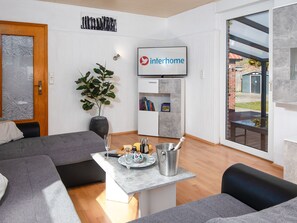 TV - Apartment Stark by Interhome (Norddeich)
