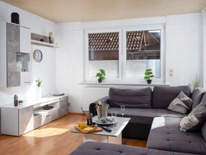 TV - Apartment Stark by Interhome (Norddeich)