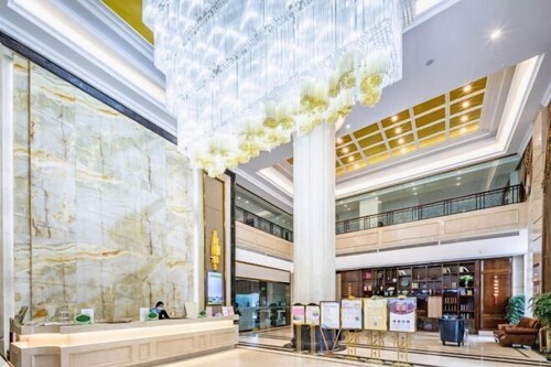 Vienna International Hotel (Loudi Stadium)