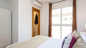 1 chambre, fer et planche à repasser, lit parapluie, Wi-Fi gratuit