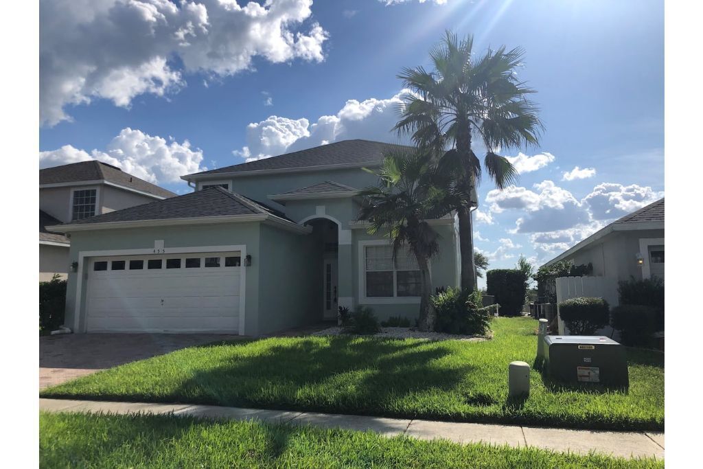 5 Bed 3 Bath VIlla On Golf Course Near Disney/Universal/MCO