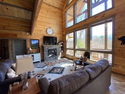 Cozy cabin in Cobbly Nob