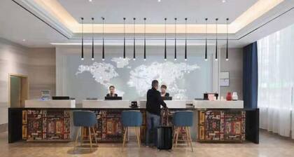 Kyriad Hotel Yiyang Ziyang Branch