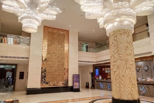 Xinyuan Hotel Wanzai