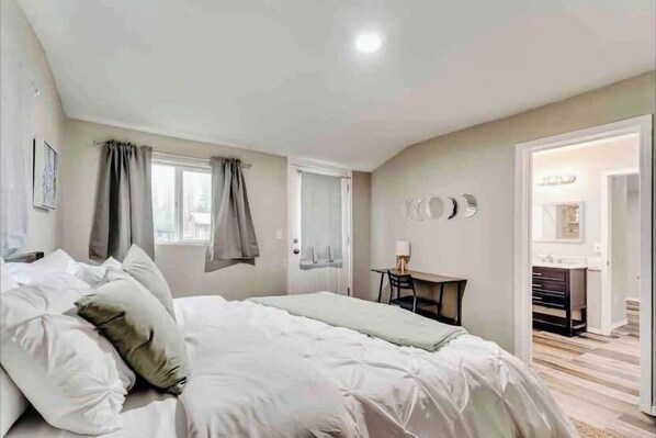 3 slaapkamers, een strijkplank/strijkijzer