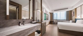 Madison Hotel Jianli Kairui