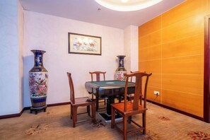 Unclassified image, 4 of 38, button - Y. H. Continental Grand Hotel (Jiangle)