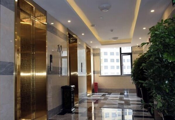 Interior - Yicheng Hotel (Dafang)