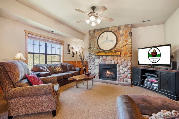 Smart TV, fireplace, DVD player