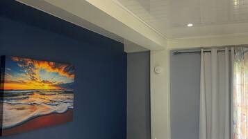 3 camere, ferro/asse da stiro, Wi-Fi