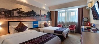 Jinlong Hotel
