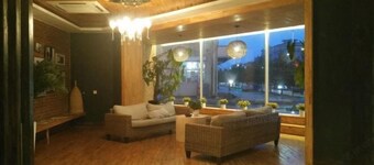 Jiuduo Holiday Hotel