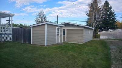 Furnished house in Geraldton