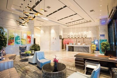 New Oriental Hotel