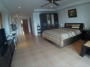 1 bedroom