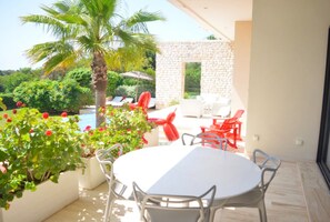 Balcony - Magnificent 4 Bedroom Villa With Swimming Pool (Essaouira)