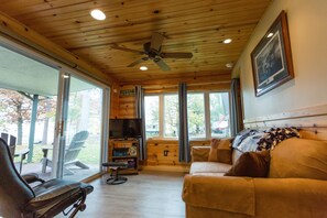 Smart TV, DVD player - Lakefront Family Cabin with Pontoon Rental Available (Hayward)