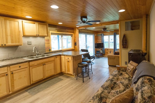 Smart TV, DVD player - Lakefront Family Cabin with Pontoon Rental Available (Hayward)