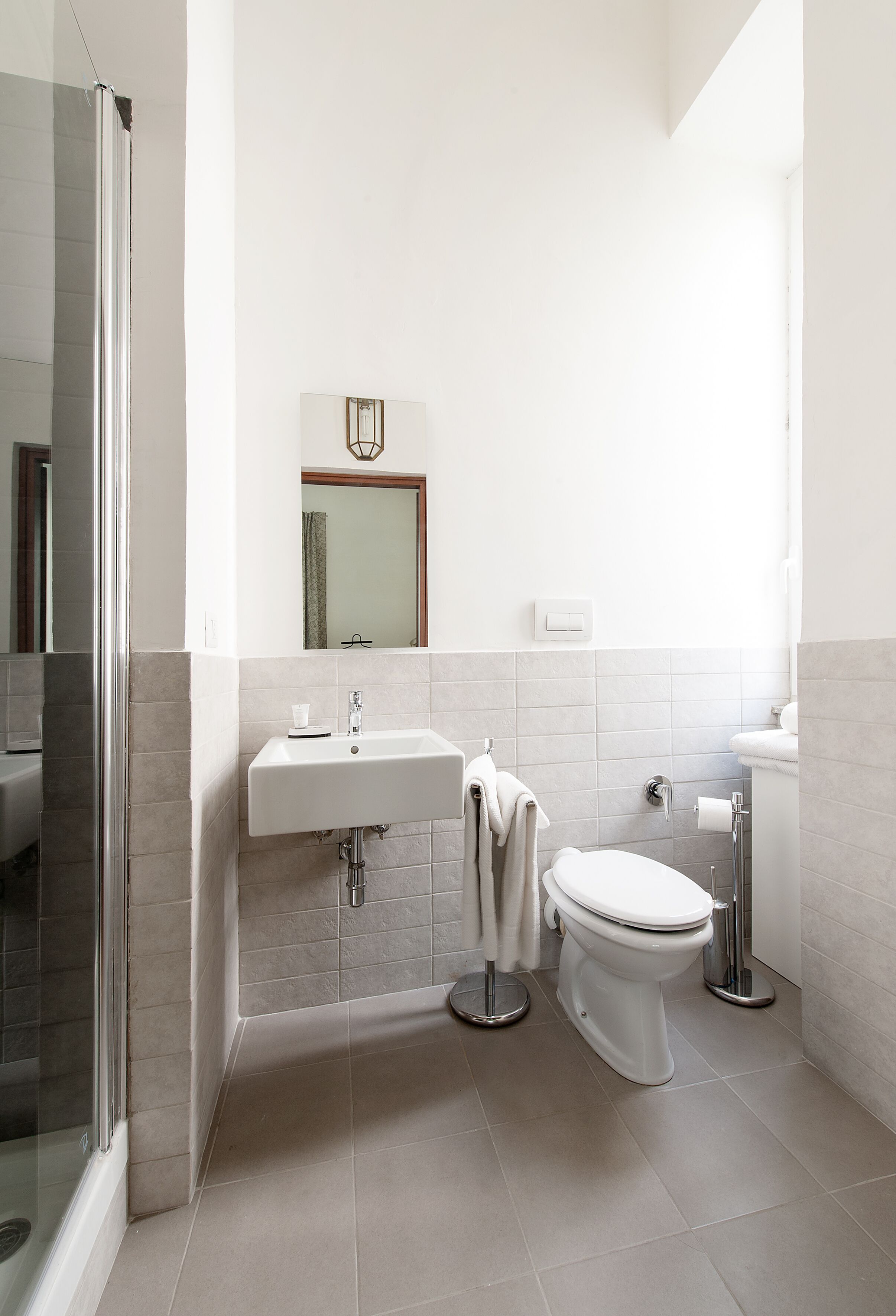 Quarto, 4 quartos | Banheiro