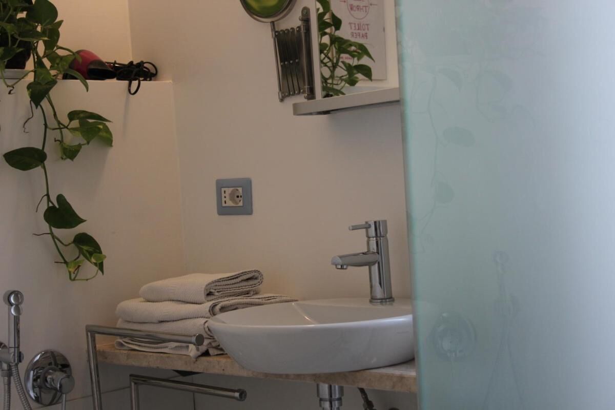 Quarto, 1 quarto, vista para a cidade | Banheiro