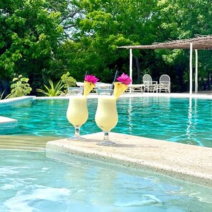 Zimmer, 1 Schlafzimmer, barrierefrei, Raucher | Pool