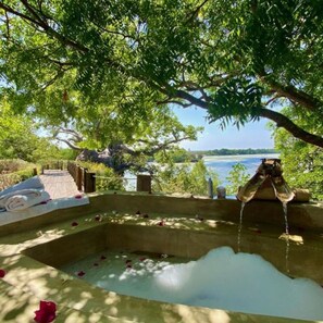 Room, 1 Bedroom, Accessible, Smoking | Pemandangan dari hartanah