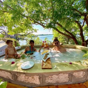 Room, 1 Bedroom, Accessible, Smoking | Outdoor spa tub
