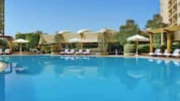 Room, 1 Bedroom, Accessible, Smoking | Pool | Outdoor pool