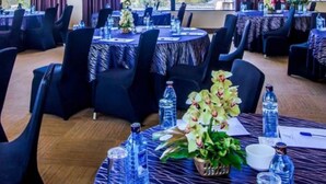 Room, 1 Bedroom, Accessible, Smoking | Dining room - Prideinn Mombasa City Deluxe Single Room (Mombasa)