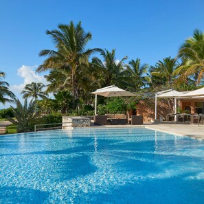 Room, 1 Bedroom, Accessible, Smoking | Exterior - Gran Melia Red Level Deluxe City View 2 (Arusha)