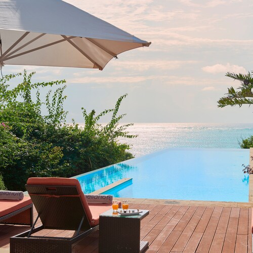 Gran Melia Red Level Deluxe City View 2