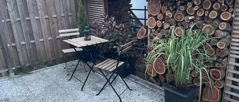 Lejlighed - 1 soveværelse - terrasse - udsigt til have | Overnatningsstedets område